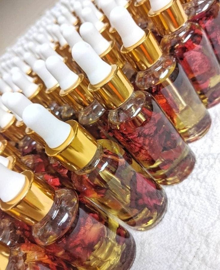Scents with Rose Oil